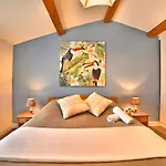 Les Coutures By Interhome