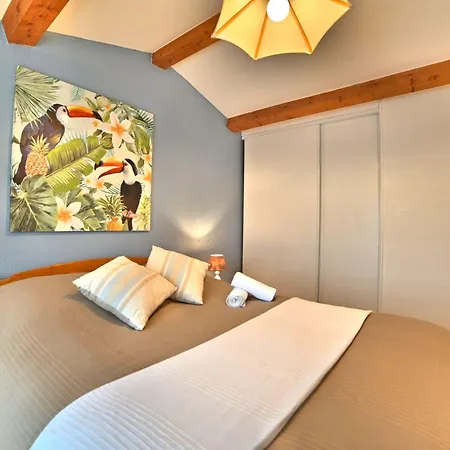 Les Coutures By Interhome Semesterbostad Saint-Pierre-d'Oleron