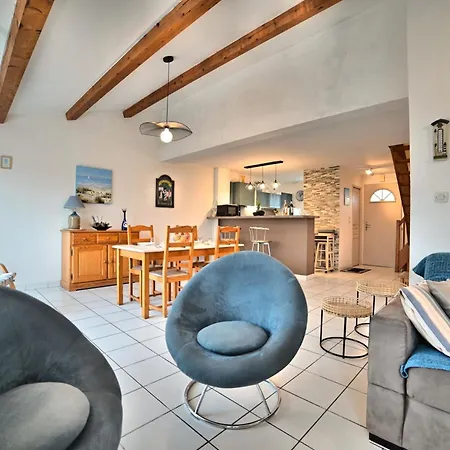 Les Coutures By Interhome * Saint-Pierre-d'Oleron